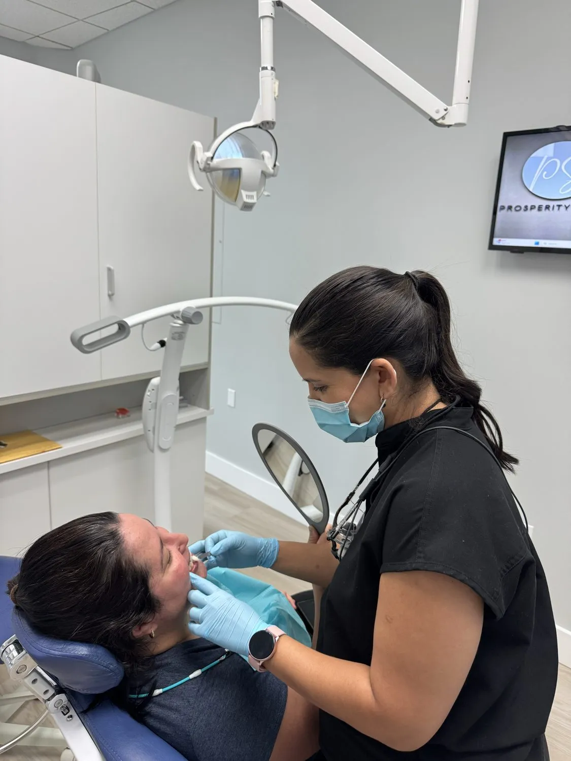 Dentist in Cooper City, FL